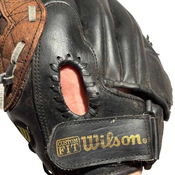 Wilson A2146 Baseball Glove Left Hand Throw LHT 11" Barry Larkin Genuine Leather - Picture 4 of 9
